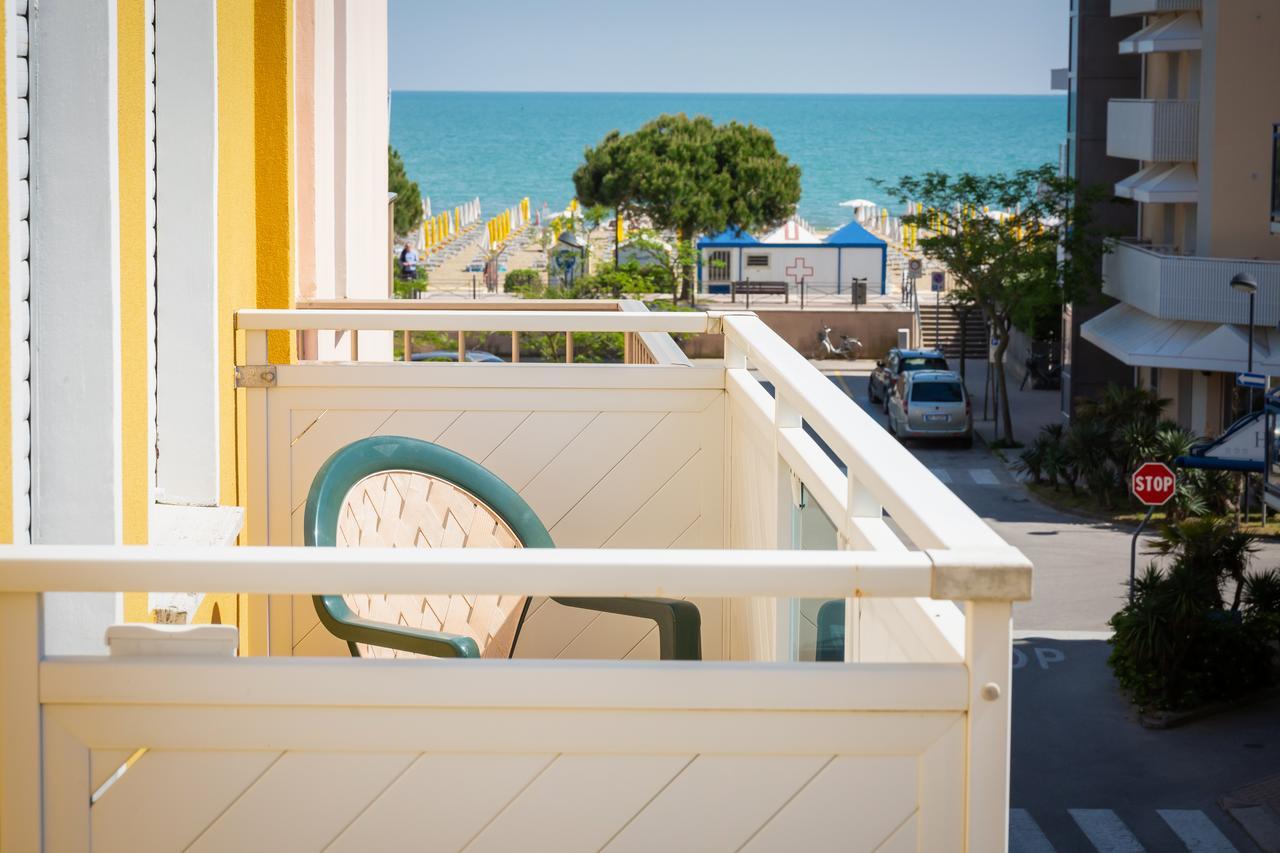 Appartamenti Mare Каорле Экстерьер фото